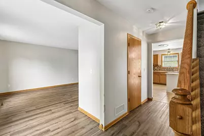 4926 Rusten Road, Eagan, MN 55122 - Photo 5