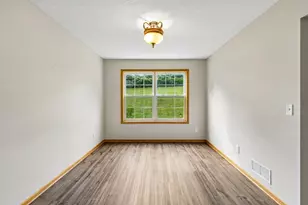 4926 Rusten Rd, Eagan, MN 55122 - Photo 9