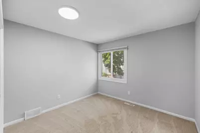 7405 Scot Terrace, Eden Prairie, MN 55346 - Photo 5