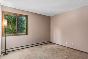 5607 Green Cir Dr, Hopkins, MN 55343 - Photo 17