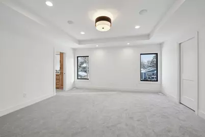 5825 Zenith Avenue S, Edina, MN 55410 - Photo 9