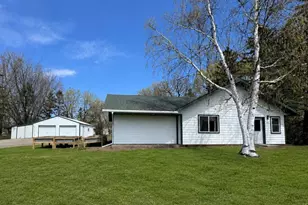 408 Main St E, Bertha, MN 56437 - Photo 3