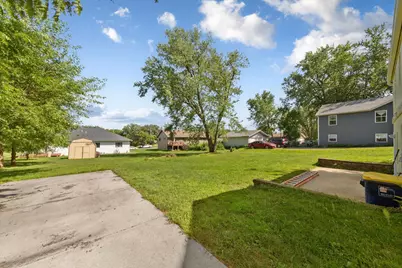 1135 5th Avenue SW, Faribault, MN 55021 - Photo 5