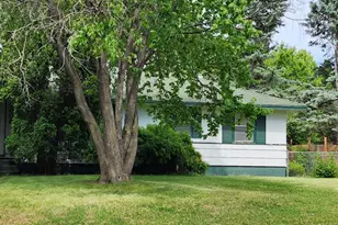 7008 Florida Ave N, Brooklyn Park, MN 55428 - Photo 1