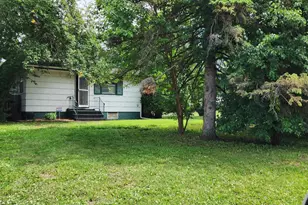 7008 Florida Ave N, Brooklyn Park, MN 55428 - Photo 3