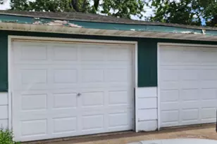 7008 Florida Ave N, Brooklyn Park, MN 55428 - Photo 7