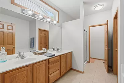 10812 Thone Circle, Woodbury, MN 55129 - Photo 21