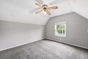 1004 Western Ave N, Saint Paul, MN 55117 - Photo 13