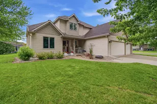 1576 La Mar Dr, North Mankato, MN 56003 - Photo 1