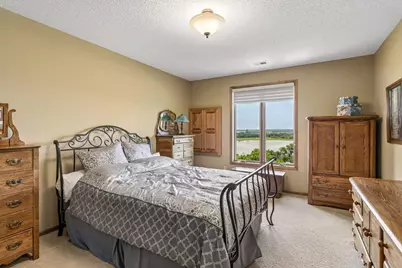 10102 Indigo Drive, Eden Prairie, MN 55347 - Photo 11