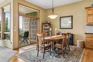 10102 Indigo Dr, Eden Prairie, MN 55347 - Photo 11
