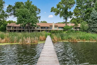 1285 Black Oaks Court N, Plymouth, MN 55447 - Photo 3
