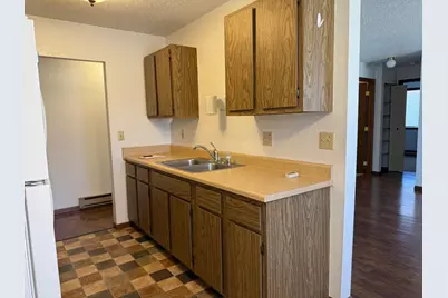 120 E 13th Street, Blue Earth, MN 56013 - Photo 21