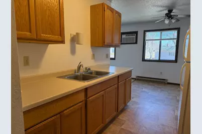120 E 13th Street, Blue Earth, MN 56013 - Photo 31