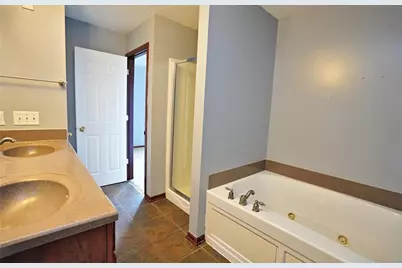 514 Huset Parkway NE, Columbia Heights, MN 55421 - Photo 13