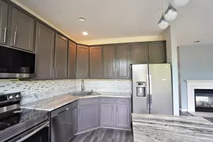 514 Huset Parkway NE, Columbia Heights, MN 55421 - Photo 7