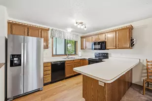 2830 32nd St S, Moorhead, MN 56560 - Photo 7