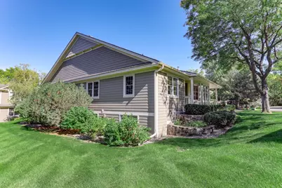 821 Ivy Lane, Eagan, MN 55123 - Photo 19