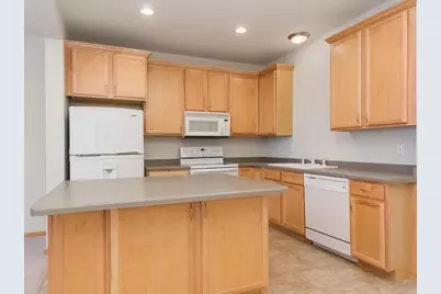 3600 Wooddale Avenue S #304, Saint Louis Park, MN 55416 - Photo 3