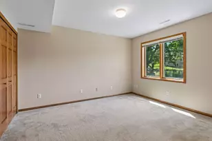 3109 Chelsea Ct, Burnsville, MN 55337 - Photo 37