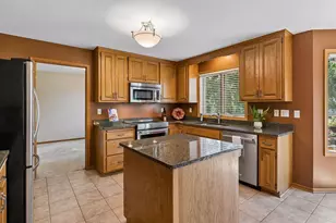 3109 Chelsea Ct, Burnsville, MN 55337 - Photo 15