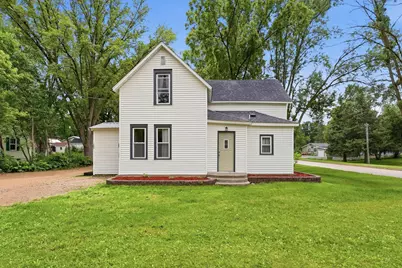 100 3rd Avenue SE, New London, MN 56273 - Photo 1