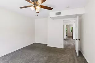 235 Charles Ave, Saint Paul, MN 55103 - Photo 27