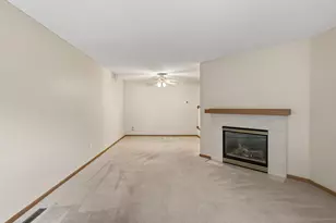2407 Harvest Way, Chanhassen, MN 55317 - Photo 9