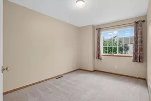 2407 Harvest Way, Chanhassen, MN 55317 - Photo 31