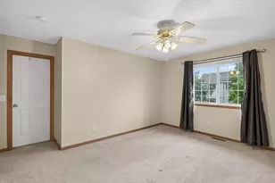 2407 Harvest Way, Chanhassen, MN 55317 - Photo 23