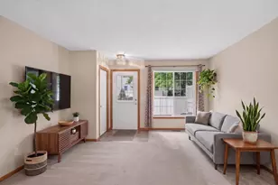 2407 Harvest Way, Chanhassen, MN 55317 - Photo 5