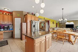 6452 Pheasant Hills Dr, Hugo, MN 55038 - Photo 7