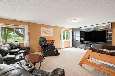 6452 Pheasant Hills Drive, Hugo, MN 55038 - Photo 21