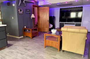 422 S Broadway St, New Ulm, MN 56073 - Photo 7
