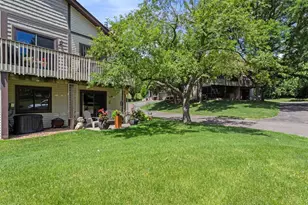 3114 Farnum Dr, Eagan, MN 55121 - Photo 19