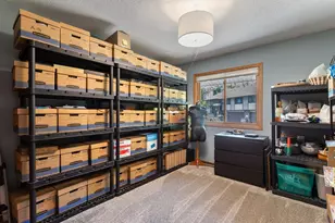3114 Farnum Dr, Eagan, MN 55121 - Photo 15