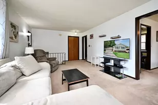 1775 Gilmore Ave, Winona, MN 55987 - Photo 5
