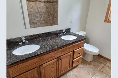 2011 Northwood Drive, North Saint Paul, MN 55109 - Photo 17