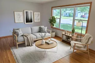 2011 Northwood Dr, North Saint Paul, MN 55109 - Photo 3