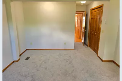 2011 Northwood Drive, North Saint Paul, MN 55109 - Photo 21