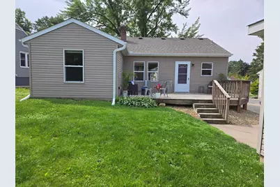 2011 Northwood Drive, North Saint Paul, MN 55109 - Photo 39