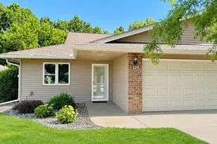 724 Victoria Ct, Stillwater, MN 55082 - Photo 21