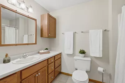 724 Victoria Court, Stillwater, MN 55082 - Photo 3
