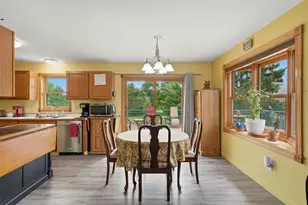483 Prairie Ln, Hudson, WI 54016 - Photo 9