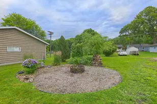 621 2nd St S, Winsted, MN 55395 - Photo 39