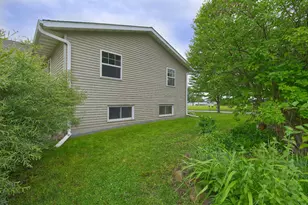 621 2nd St S, Winsted, MN 55395 - Photo 37