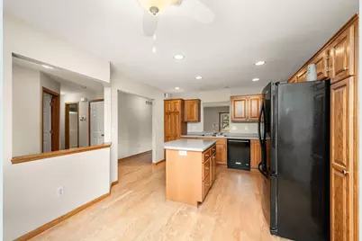 411 Independence Street NE, New Prague, MN 56071 - Photo 3