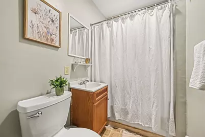 956 Juno Avenue, Saint Paul, MN 55102 - Photo 7