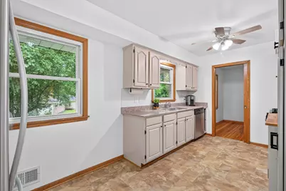 3249 Scott Avenue N, Golden Valley, MN 55422 - Photo 13