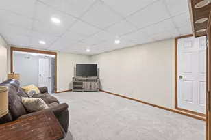 3249 Scott Ave N, Golden Valley, MN 55422 - Photo 37